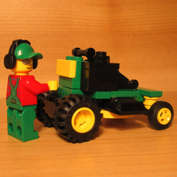Dan's Custom Stand-On Mower Green (for your LEGO town) – DADVENTUREDAN