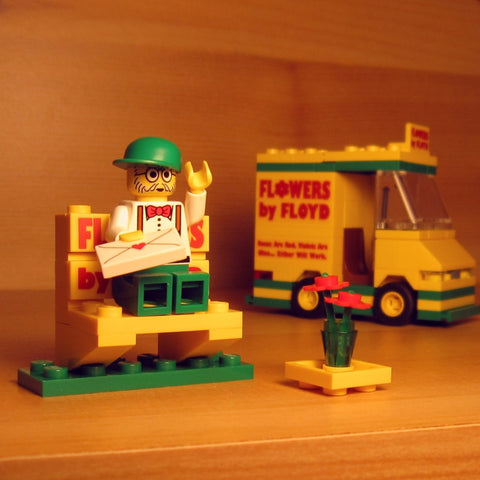 Dan's Custom Florist Delivery Van (for your LEGO town)