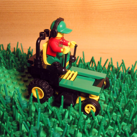 Dan's Custom Zero Turn Mower Green (for your LEGO town)
