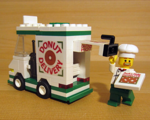 Dan's Custom Donut Delivery Van (for your LEGO town)