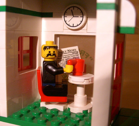 Dan's Custom Donut Shop (for your LEGO town)