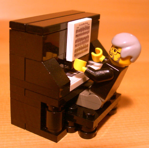 Dan's Custom Upright Piano Black (for your LEGO town)