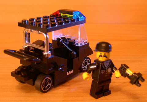 Museum: Dan's Custom Mall Security Set (for your LEGO town)