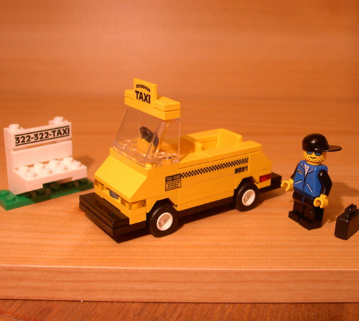 Dan's Custom Taxi Cab Set (for your LEGO town)