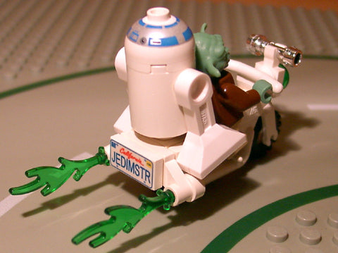 Museum: Dan's Custom Star Wars Biker Yoda (for your LEGO town)